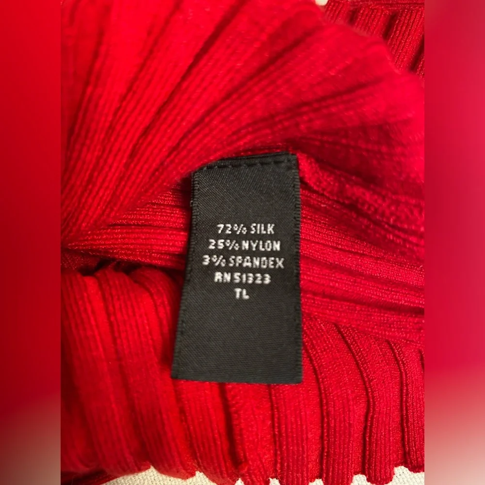 Josephine Chaus sleeveless Red ribbed top size M